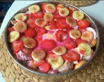 2. obrázek Mňamózní ovocný dort ze zakysané smetany 