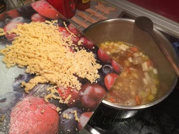 2. obrázek Poctivý zeleninový vývar s drobením