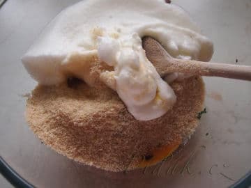 2. obrázek Polévka s houbovým svítkem - Bavorsko