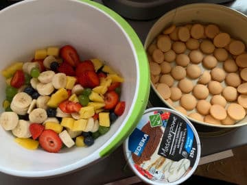 3. obrázek Nepečený ovocný dort s mascarpone a zakysanou smetanou 