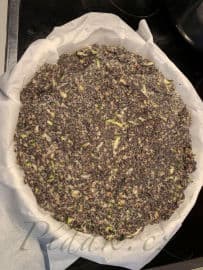 4. obrázek Cuketový koláč se švestkami, mákem a ořechy