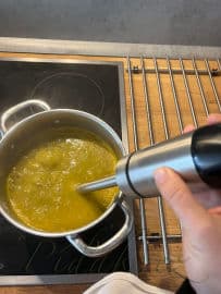 6. obrázek Polévka s pečeným chřestem