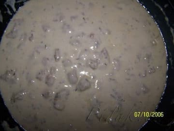 4. obrázek Těstoviny s kuřecím masem a smetanovou omáčkou