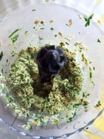 4. obrázek Kuřecí vývar s židovskými kremplach