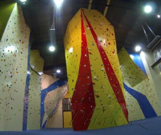 3. obrázek Lezecká stěna Flash Wall - Olomouc 3. obrázek Lezecká stěna Flash Wall - Olomouc